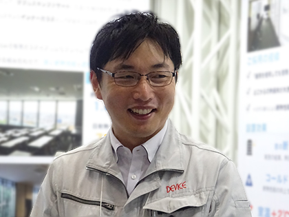 インタビュー